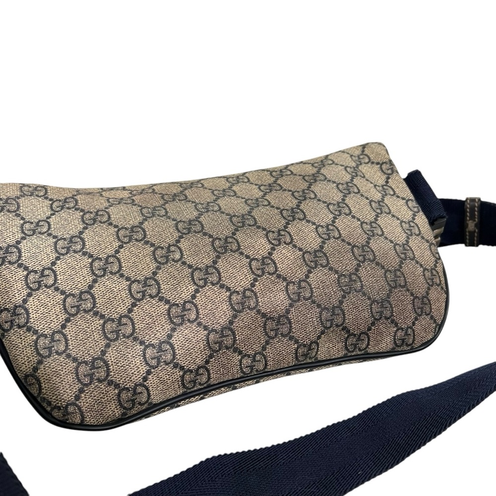 Gucci Monogram Crossbody Belt Waist Bag - Picture 4 of 10